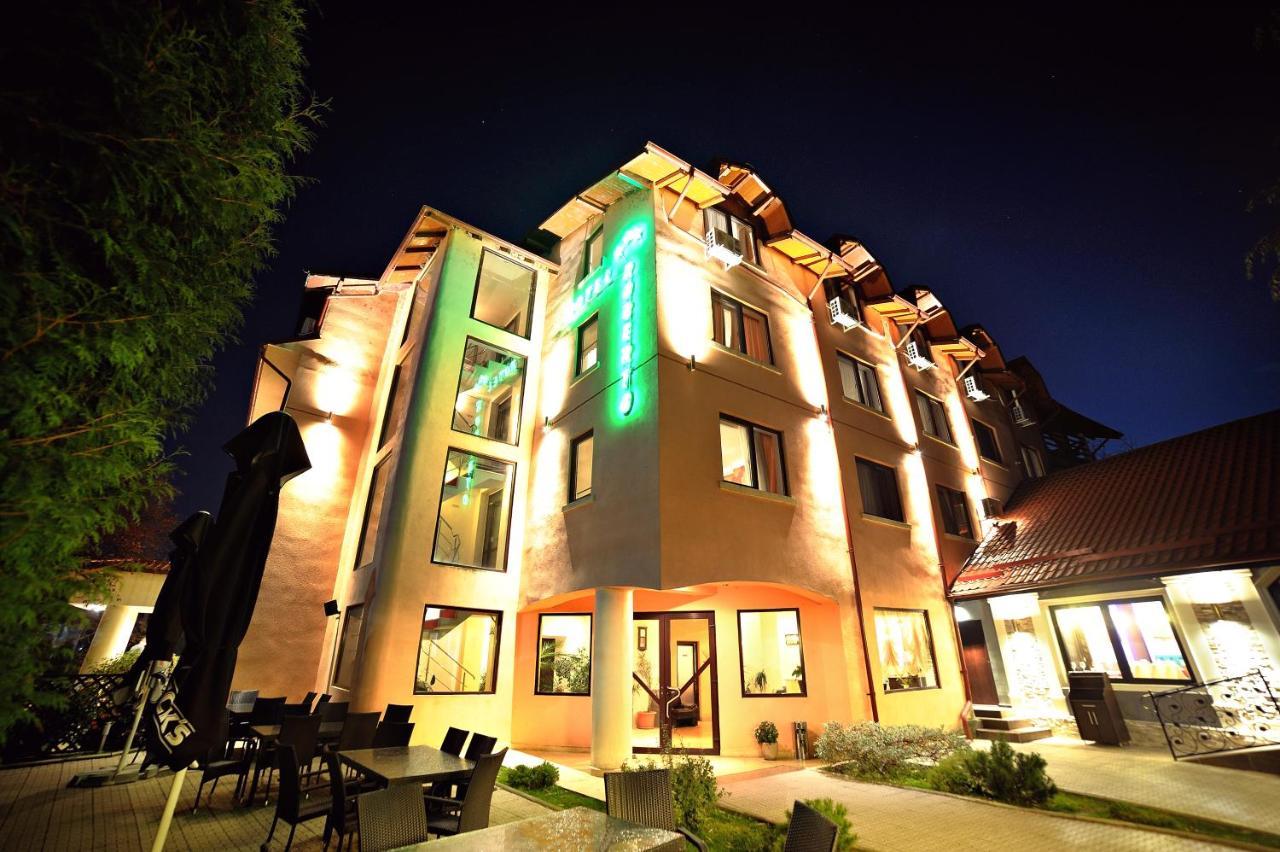 Hotel Roberto Slanic Prahova Εξωτερικό φωτογραφία